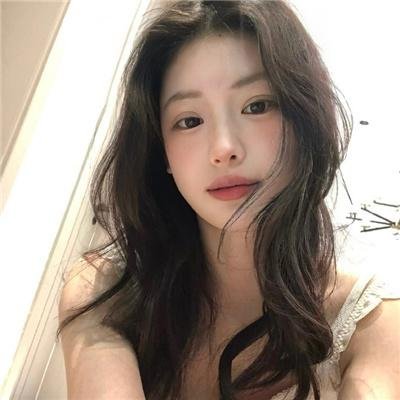 三个盗贼和狮子